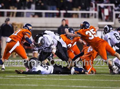 Thumbnail 2 in Highland vs. Mountain Crest (UHSAA 4A Final) photogallery.