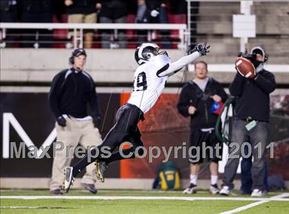 Thumbnail 2 in Highland vs. Mountain Crest (UHSAA 4A Final) photogallery.