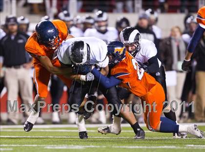 Thumbnail 2 in Highland vs. Mountain Crest (UHSAA 4A Final) photogallery.