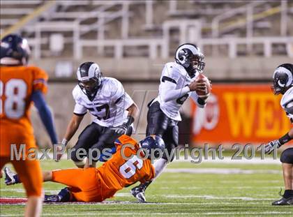 Thumbnail 2 in Highland vs. Mountain Crest (UHSAA 4A Final) photogallery.