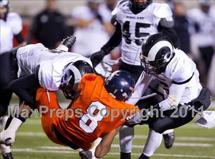 Thumbnail 2 in Highland vs. Mountain Crest (UHSAA 4A Final) photogallery.