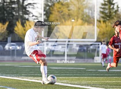 Thumbnail 2 in Newport - Bellevue @ Eastlake photogallery.
