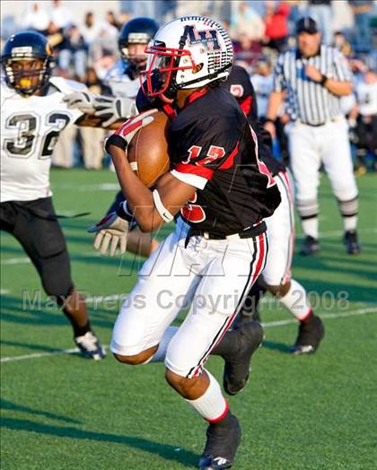 Thumbnail 2 in Klein Oak vs. Lake Highlands (DII Regional Finals) photogallery.