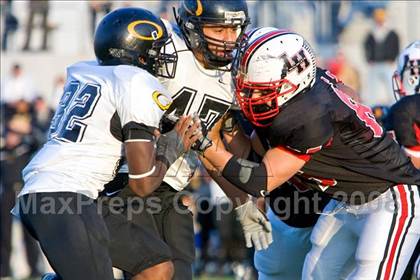 Thumbnail 1 in Klein Oak vs. Lake Highlands (DII Regional Finals) photogallery.