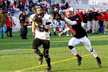 Thumbnail 2 in Klein Oak vs. Lake Highlands (DII Regional Finals) photogallery.
