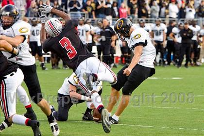 Thumbnail 2 in Klein Oak vs. Lake Highlands (DII Regional Finals) photogallery.