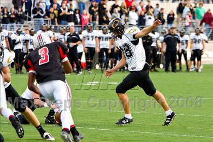 Thumbnail 3 in Klein Oak vs. Lake Highlands (DII Regional Finals) photogallery.