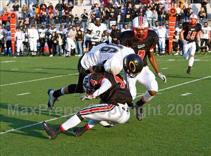 Thumbnail 1 in Klein Oak vs. Lake Highlands (DII Regional Finals) photogallery.