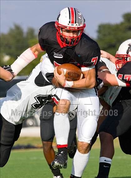 Thumbnail 2 in Klein Oak vs. Lake Highlands (DII Regional Finals) photogallery.