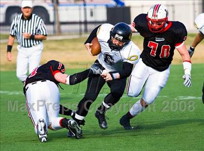 Thumbnail 2 in Klein Oak vs. Lake Highlands (DII Regional Finals) photogallery.