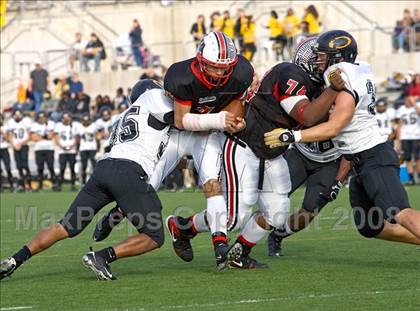 Thumbnail 3 in Klein Oak vs. Lake Highlands (DII Regional Finals) photogallery.