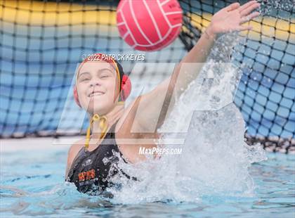 Thumbnail 1 in Woodbridge vs. Portola photogallery.
