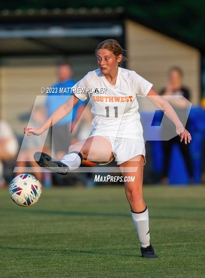 Thumbnail 2 in Southwest Onslow vs Clinton (NCHSAA 2A Third Round) photogallery.