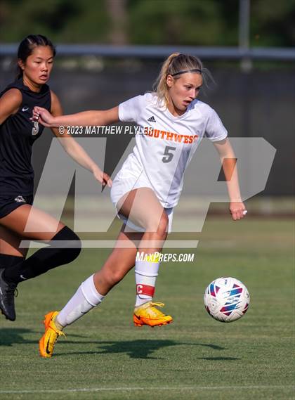 Thumbnail 1 in Southwest Onslow vs Clinton (NCHSAA 2A Third Round) photogallery.