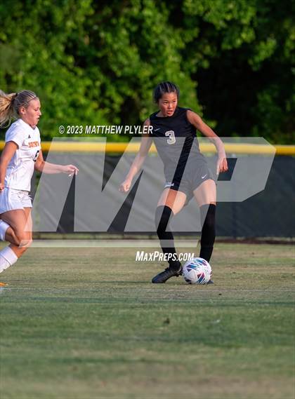 Thumbnail 3 in Southwest Onslow vs Clinton (NCHSAA 2A Third Round) photogallery.