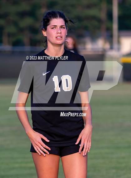 Thumbnail 2 in Southwest Onslow vs Clinton (NCHSAA 2A Third Round) photogallery.