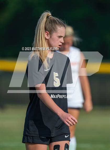Thumbnail 3 in Southwest Onslow vs Clinton (NCHSAA 2A Third Round) photogallery.