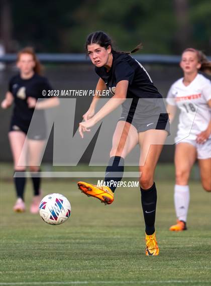 Thumbnail 2 in Southwest Onslow vs Clinton (NCHSAA 2A Third Round) photogallery.