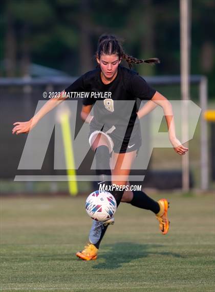 Thumbnail 3 in Southwest Onslow vs Clinton (NCHSAA 2A Third Round) photogallery.