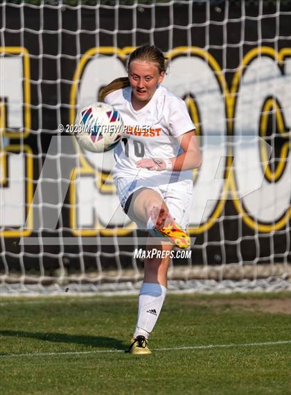 Thumbnail 1 in Southwest Onslow vs Clinton (NCHSAA 2A Third Round) photogallery.