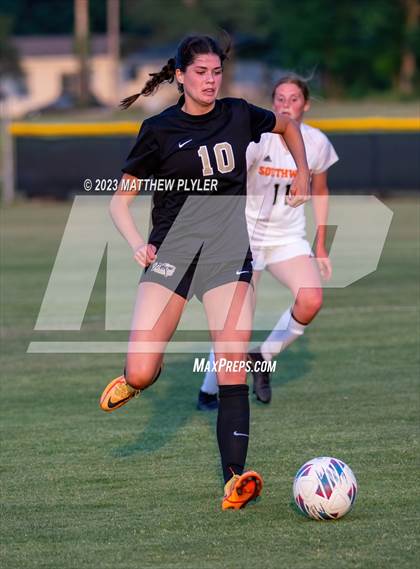 Thumbnail 2 in Southwest Onslow vs Clinton (NCHSAA 2A Third Round) photogallery.
