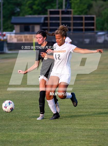 Thumbnail 3 in Southwest Onslow vs Clinton (NCHSAA 2A Third Round) photogallery.
