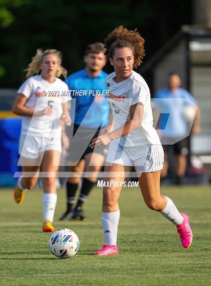Thumbnail 3 in Southwest Onslow vs Clinton (NCHSAA 2A Third Round) photogallery.