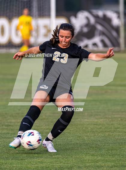 Thumbnail 3 in Southwest Onslow vs Clinton (NCHSAA 2A Third Round) photogallery.