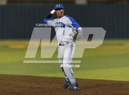 Thumbnail 3 in Hebron vs. Flower Mound Game 1 (UIL 6A Regional Quarterfinal) photogallery.