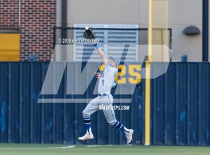 Thumbnail 1 in Hebron vs. Flower Mound Game 1 (UIL 6A Regional Quarterfinal) photogallery.