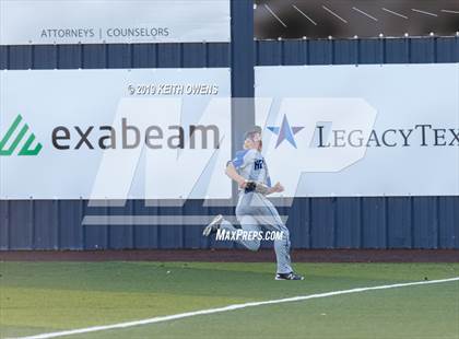 Thumbnail 1 in Hebron vs. Flower Mound Game 1 (UIL 6A Regional Quarterfinal) photogallery.