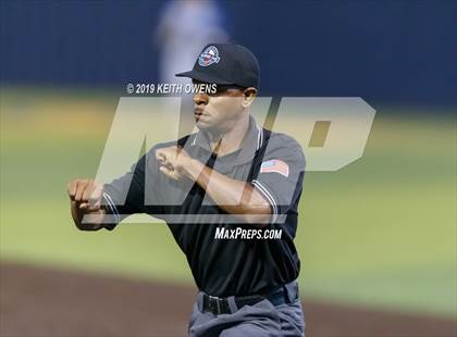 Thumbnail 1 in Hebron vs. Flower Mound Game 1 (UIL 6A Regional Quarterfinal) photogallery.