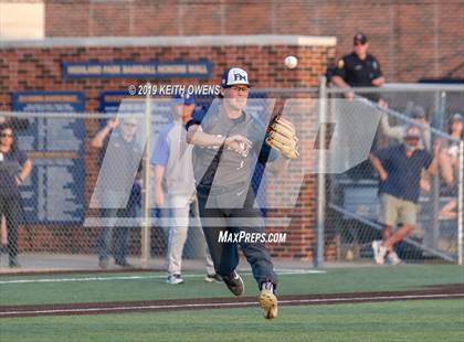 Thumbnail 2 in Hebron vs. Flower Mound Game 1 (UIL 6A Regional Quarterfinal) photogallery.
