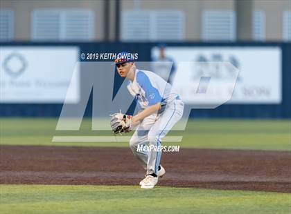 Thumbnail 2 in Hebron vs. Flower Mound Game 1 (UIL 6A Regional Quarterfinal) photogallery.