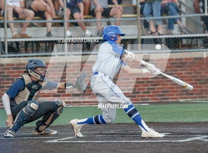 Thumbnail 2 in Hebron vs. Flower Mound Game 1 (UIL 6A Regional Quarterfinal) photogallery.