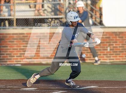 Thumbnail 2 in Hebron vs. Flower Mound Game 1 (UIL 6A Regional Quarterfinal) photogallery.