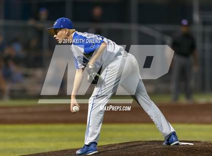 Thumbnail 2 in Hebron vs. Flower Mound Game 1 (UIL 6A Regional Quarterfinal) photogallery.