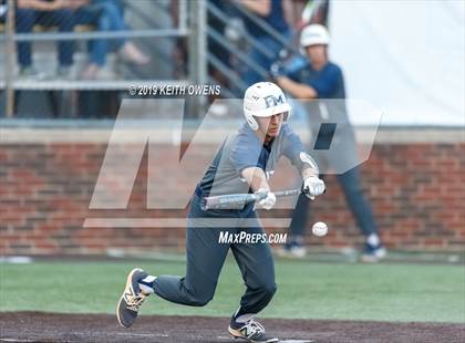 Thumbnail 2 in Hebron vs. Flower Mound Game 1 (UIL 6A Regional Quarterfinal) photogallery.