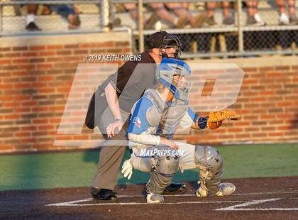 Thumbnail 3 in Hebron vs. Flower Mound Game 1 (UIL 6A Regional Quarterfinal) photogallery.