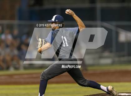 Thumbnail 2 in Hebron vs. Flower Mound Game 1 (UIL 6A Regional Quarterfinal) photogallery.