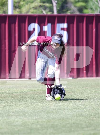 Thumbnail 3 in Memorial @ Heritage photogallery.