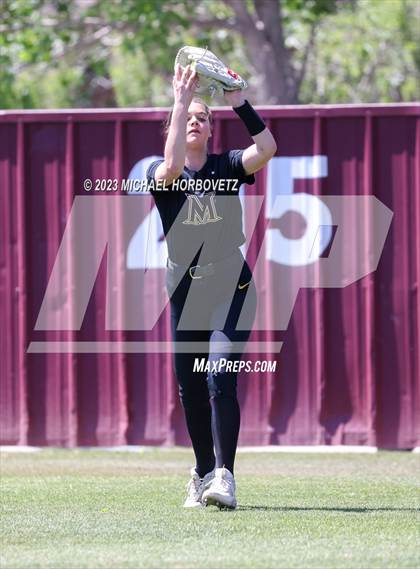 Thumbnail 3 in Memorial @ Heritage photogallery.