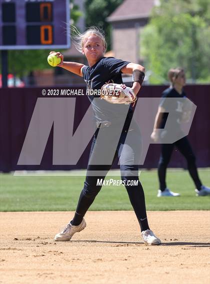 Thumbnail 3 in Memorial @ Heritage photogallery.