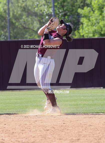 Thumbnail 3 in Memorial @ Heritage photogallery.
