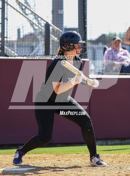 Thumbnail 3 in Memorial @ Heritage photogallery.