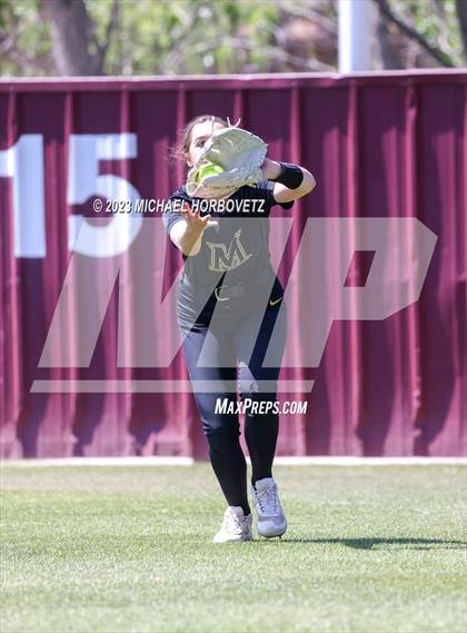 Thumbnail 3 in Memorial @ Heritage photogallery.