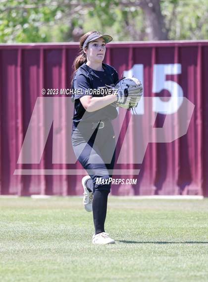 Thumbnail 2 in Memorial @ Heritage photogallery.