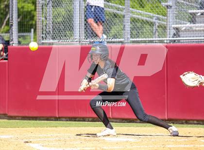 Thumbnail 1 in Memorial @ Heritage photogallery.