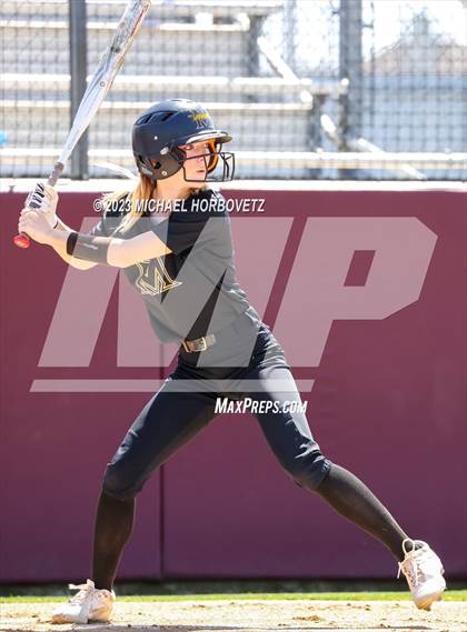 Thumbnail 3 in Memorial @ Heritage photogallery.