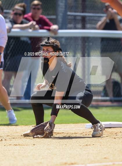 Thumbnail 2 in Memorial @ Heritage photogallery.